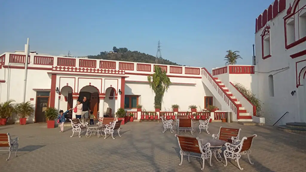 Nalagarh Fort Resorts