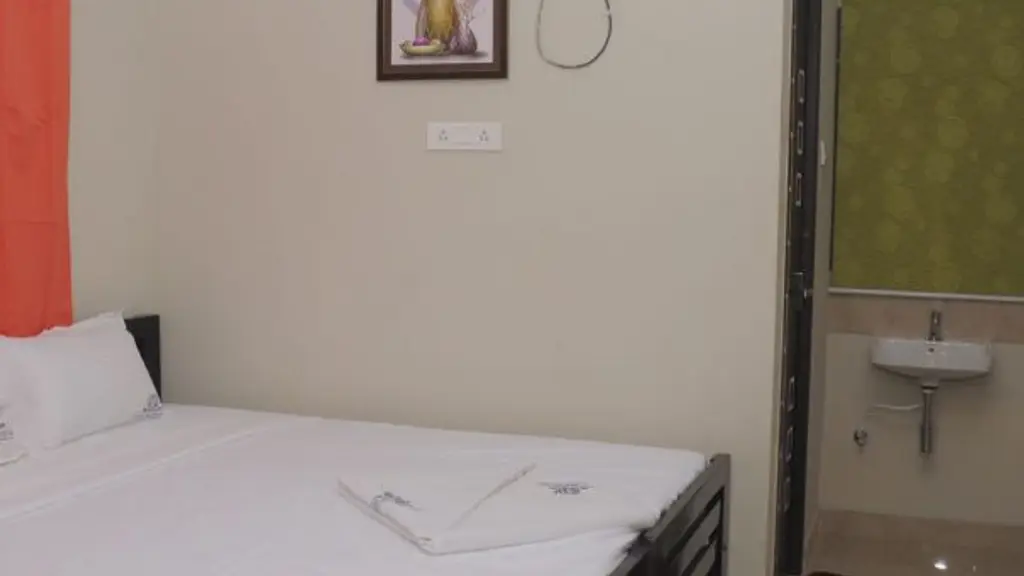 Hotel AKSHITH Inn