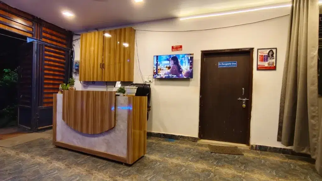 Hezitt Stay - AIIMS Nagar Homestay