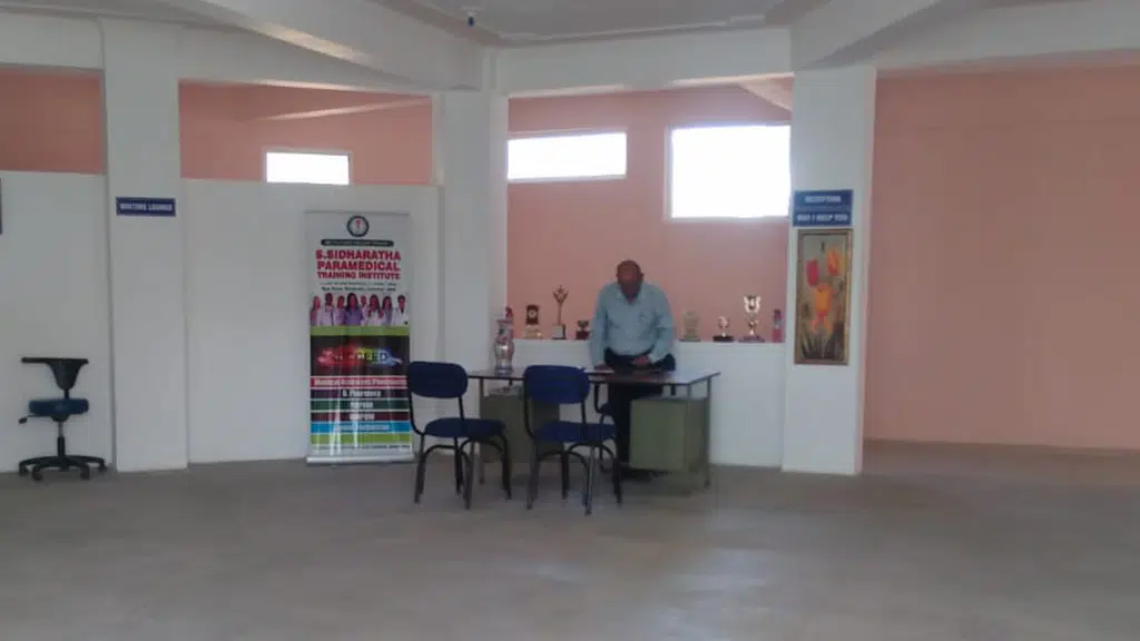S Sidharatha Paramedical Institute. Jammu.