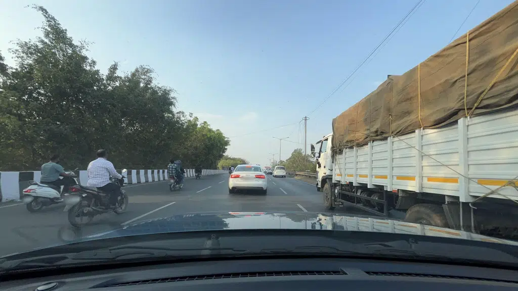 Mitsubishi Pethkar Motors