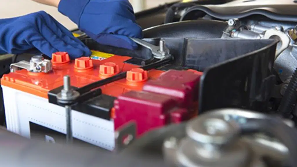 Varun Auto Centre-Luxury car repair service in andheri west