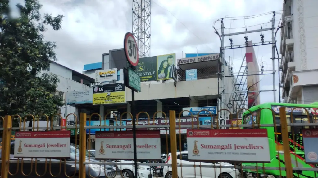 Kalyan Jewellers - Gandhipuram, Coimbatore
