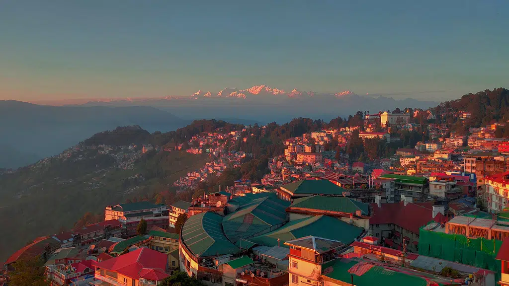 Trip to Mount - Travel Agent  and Sikkim.