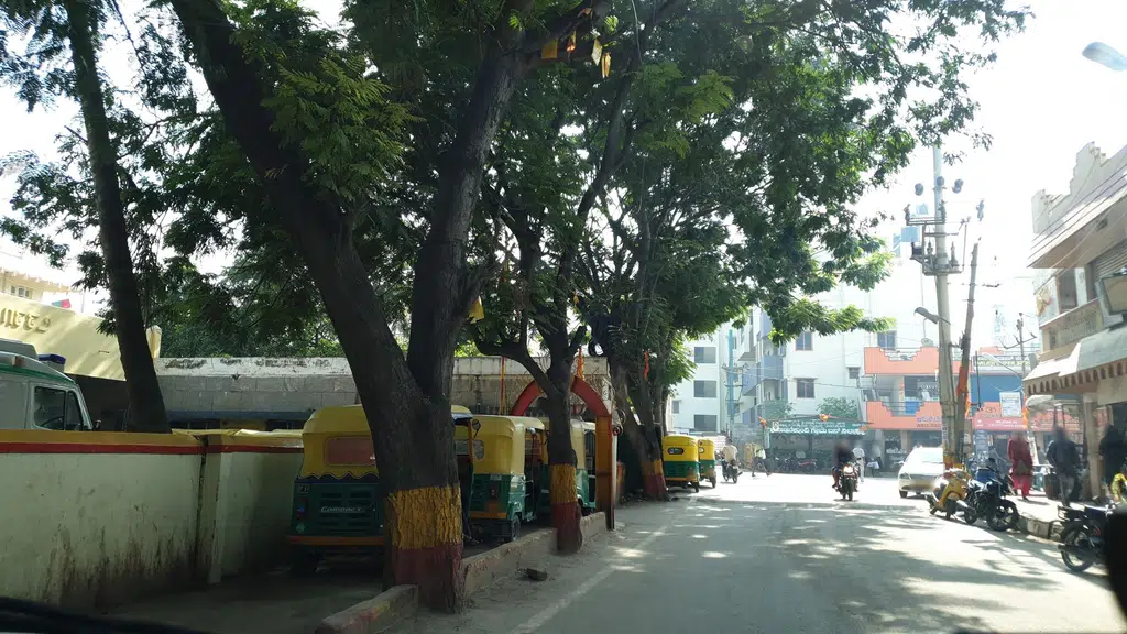 Jai Bhuvaneshwari Auto Stand