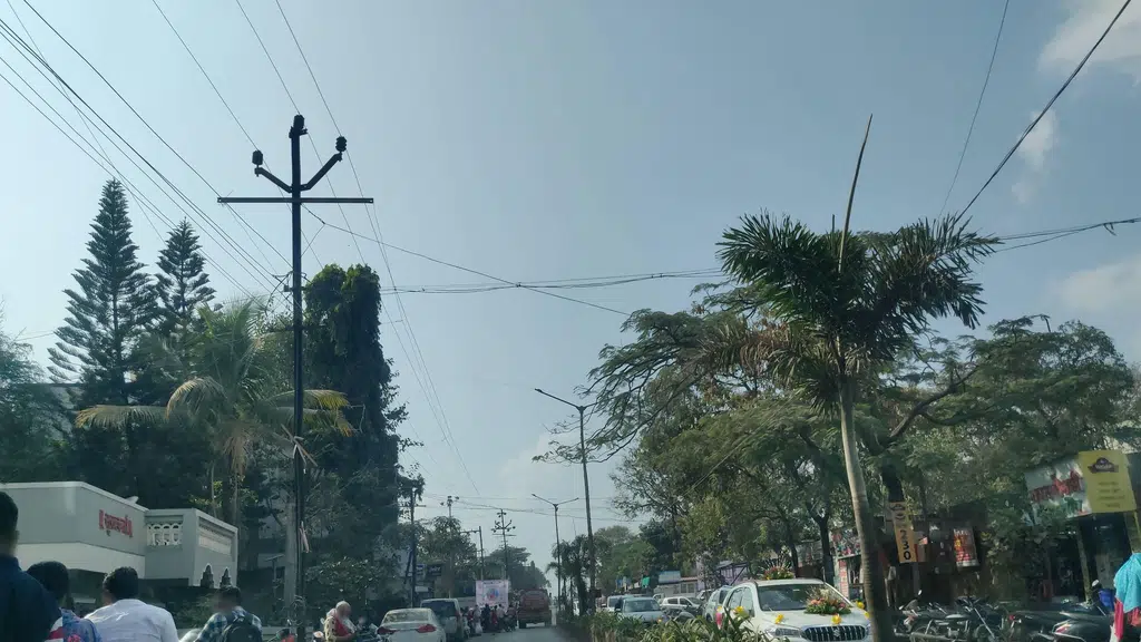 Dalvi Hospital