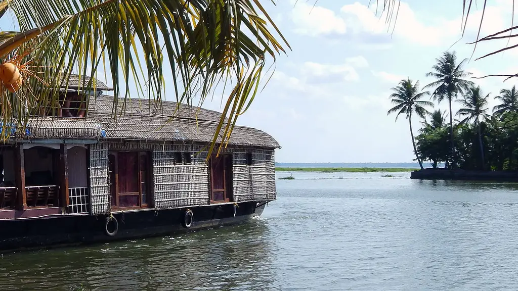 Kerala Backwater Retreat