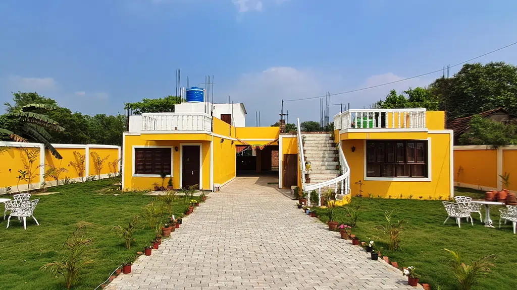 Ganga Neer Villa, Falta