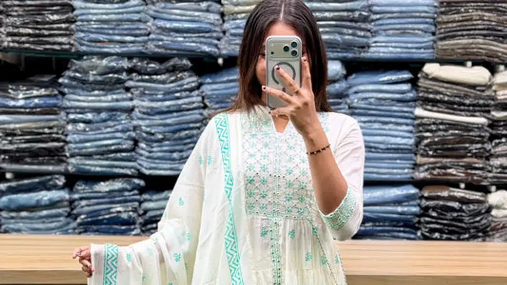Vinayak Fashion