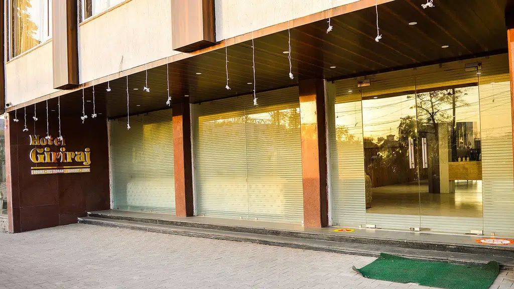 Hotel Giriraj