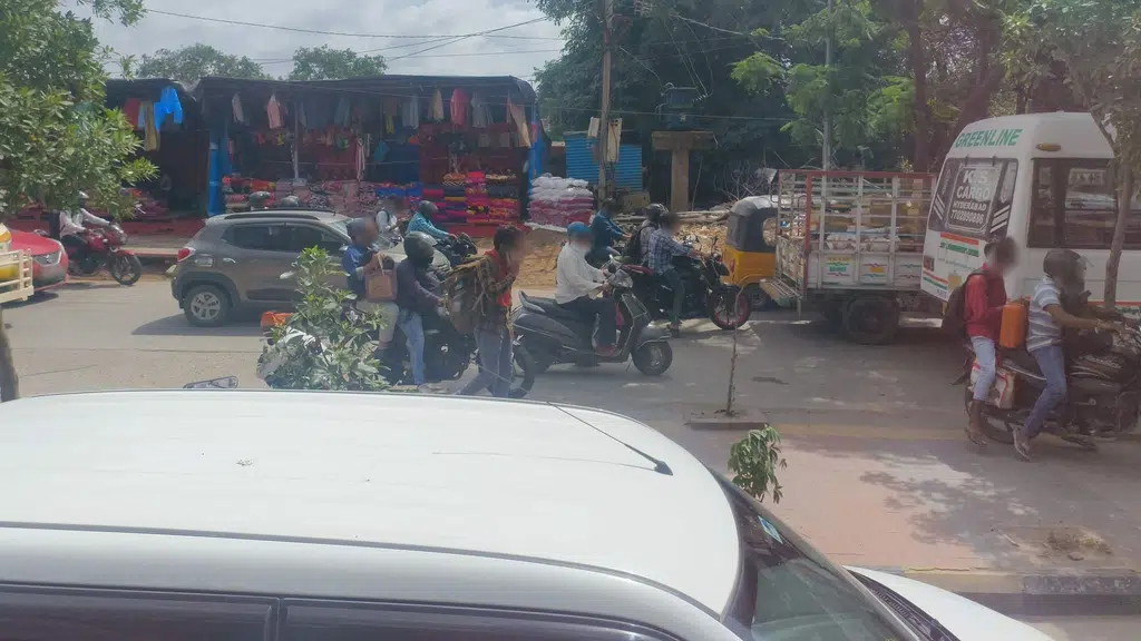 Royal Motors Auto Consultant