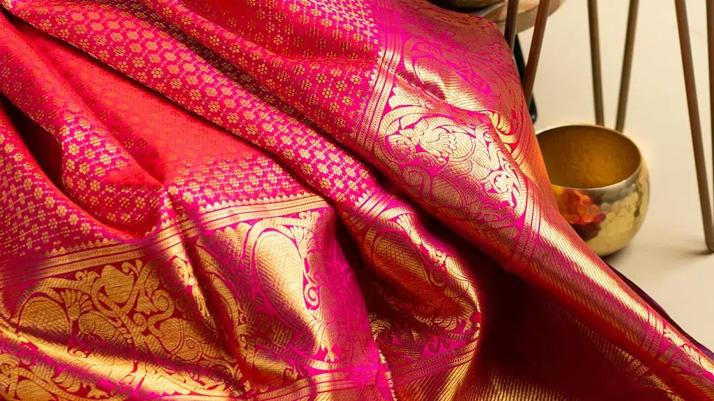 Kanchipuram Weavers Sarees House