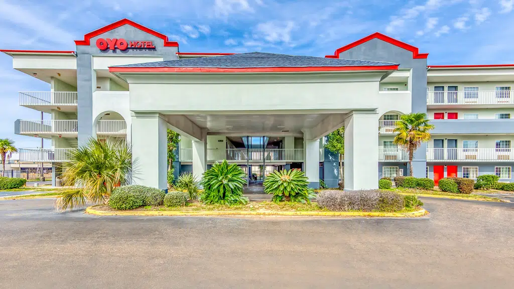 Collection O 807085 Hotel A Grand