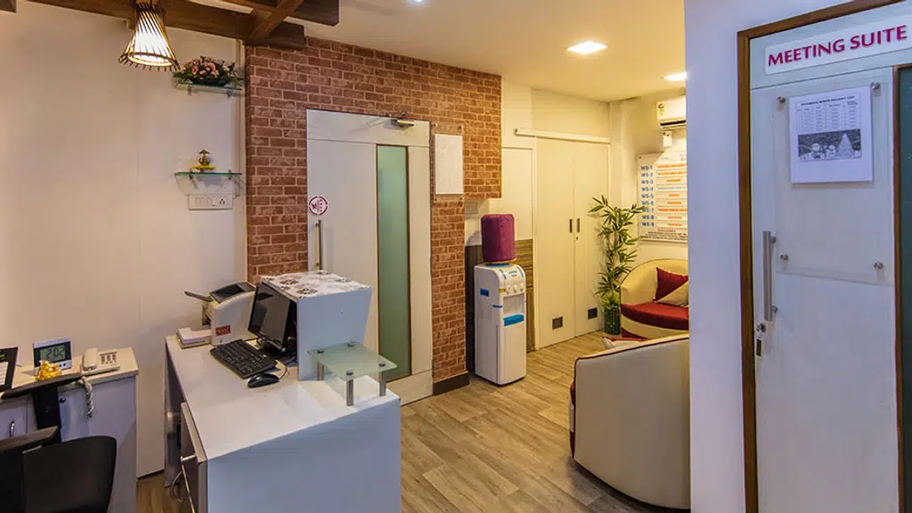 LS Squire - Desking By Shirdi Tech / Co-Working Space