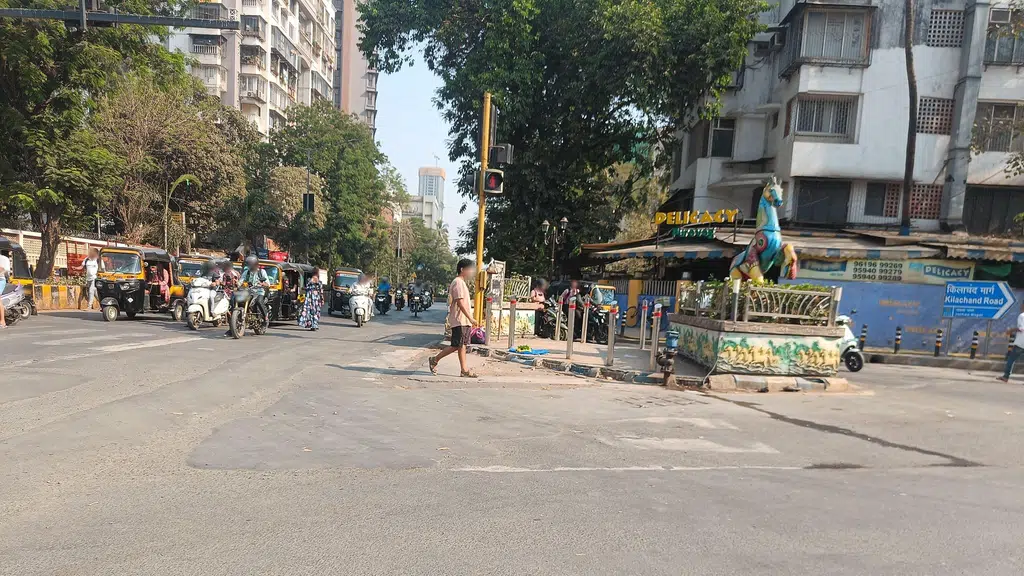 Shree Naman Plaza