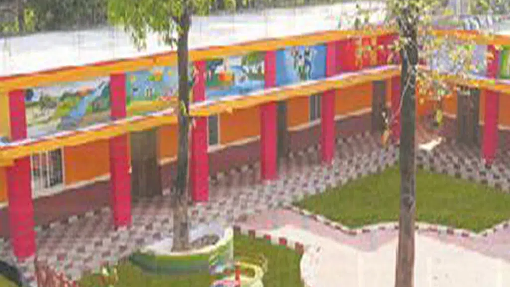 Madar Teresa English School