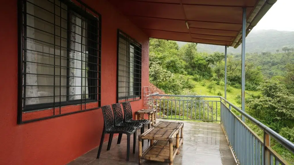 K K Agrotourism, Velhe