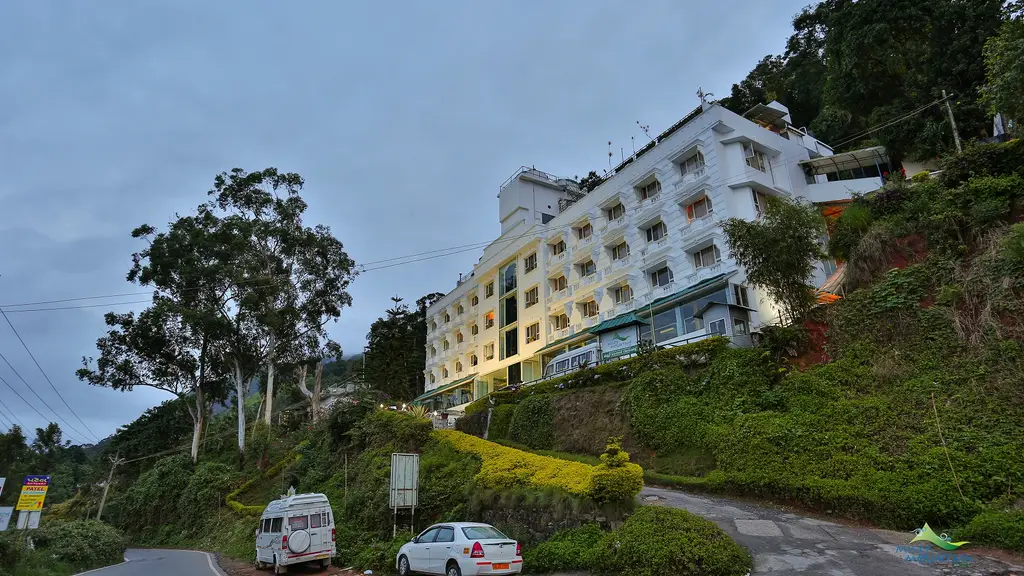 Misty Mountains Resort
