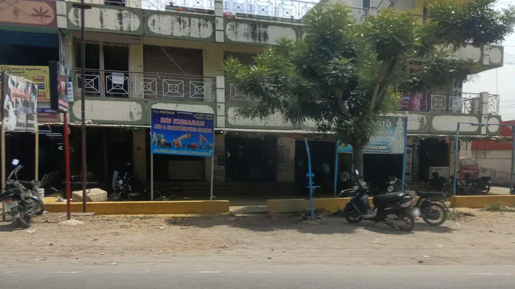 Hero Showroom, Sri Nandhikeshwara Motors Mettur