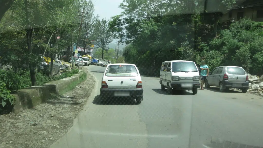 Sundar Ayaan Cinema
