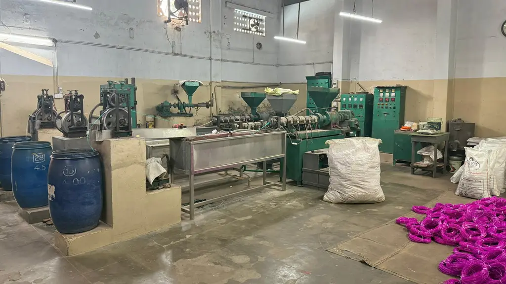 Tajdeen plastics