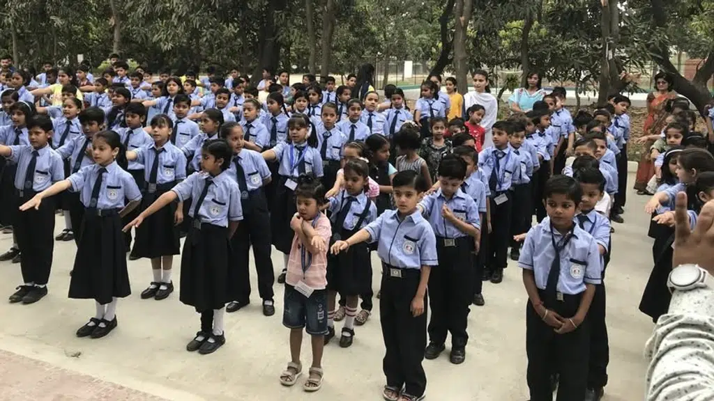 The Prayas World School