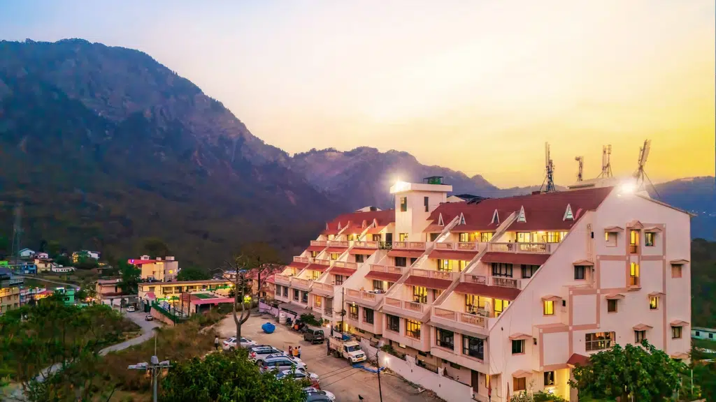 Dynasty Resort