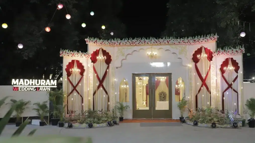 Hotel Madhuram Palace