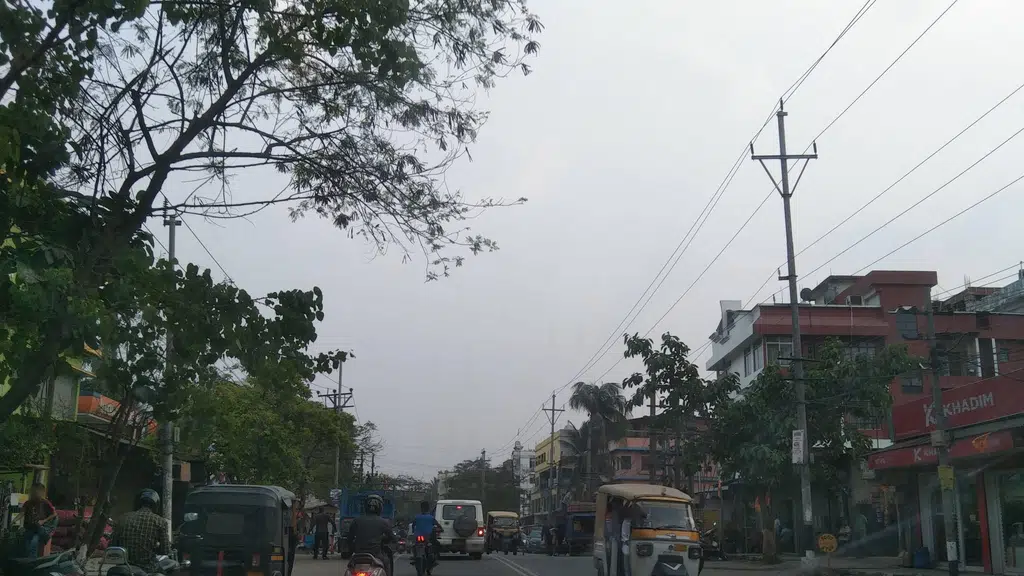 Pahartuli Das Petrol Pump