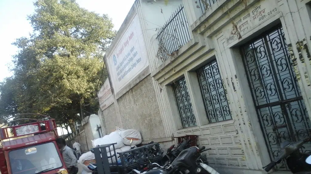 Shri Gujarati Samaj B.Ed. College