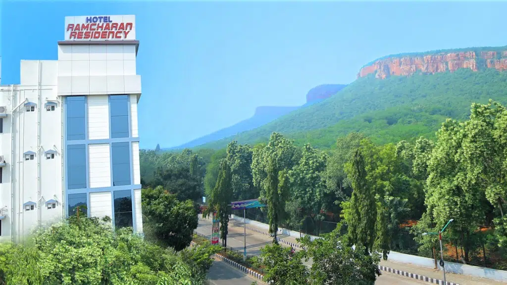 Hotel Ramcharan Residency