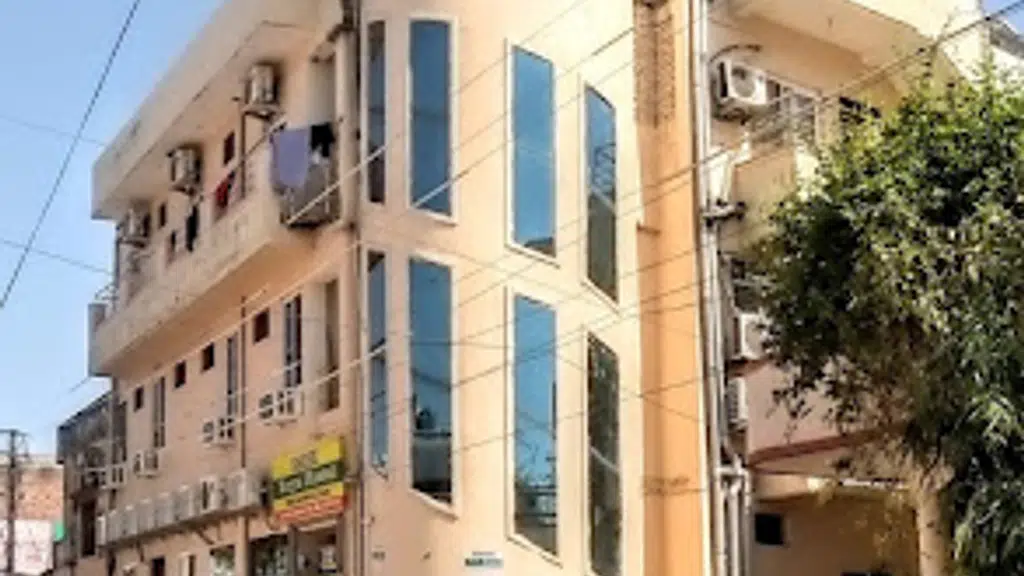 Shree Boys Hostel