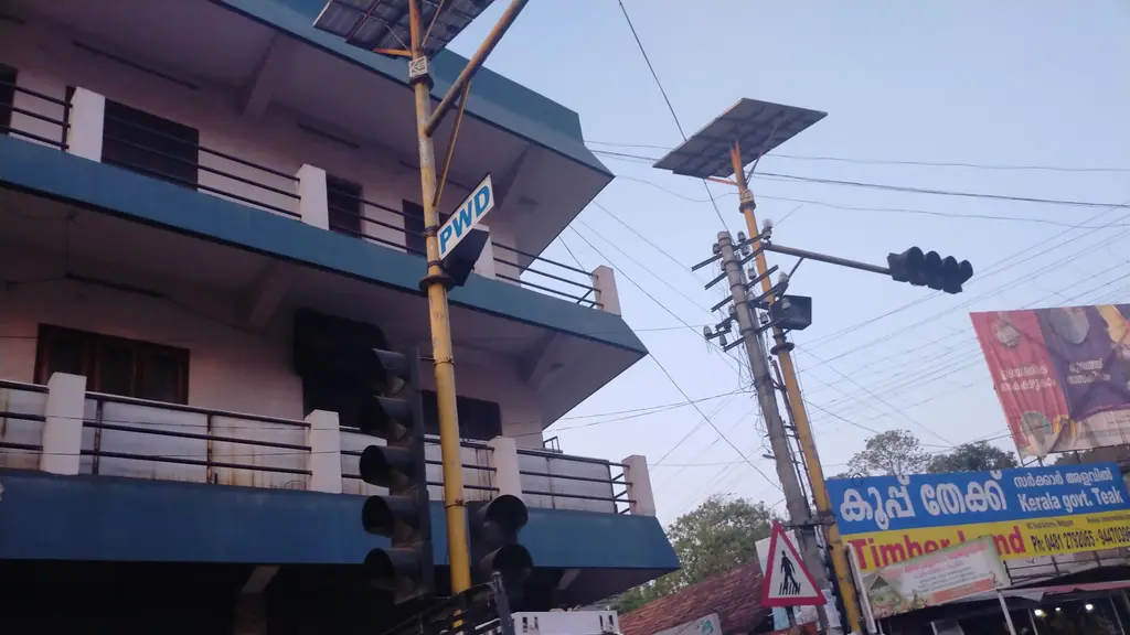 Thekkedam stores