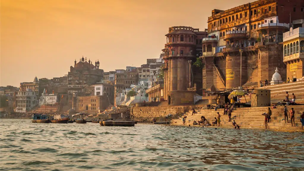 Varanasi Tour and Travels