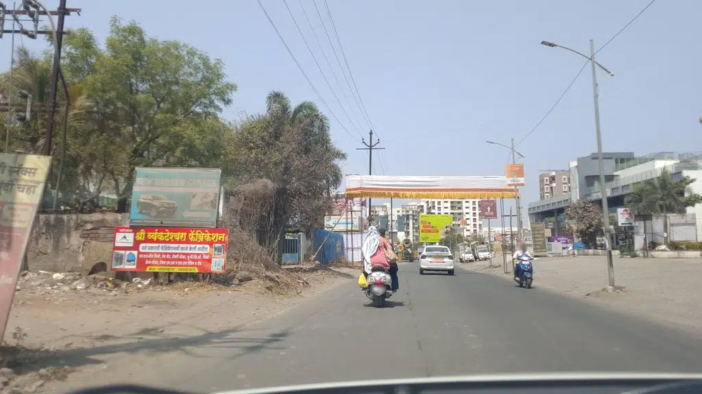 NIXI ICU & Accident Hospital