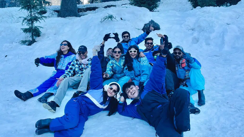 Bhatakna Tours and Travels