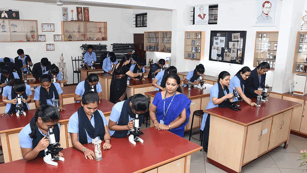 Bunts' Sangha R.N.S Vidyaniketan & Composite Pu College