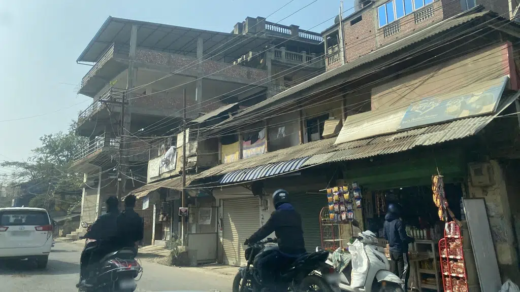 Naobas Chakhumang Restaurant