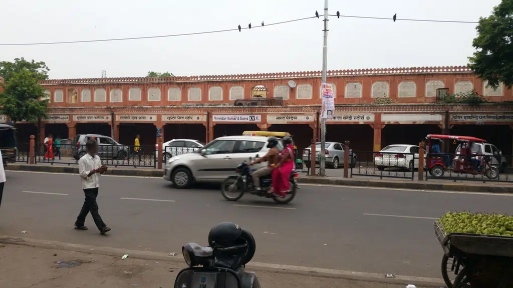 Hardware Old Aatish Market