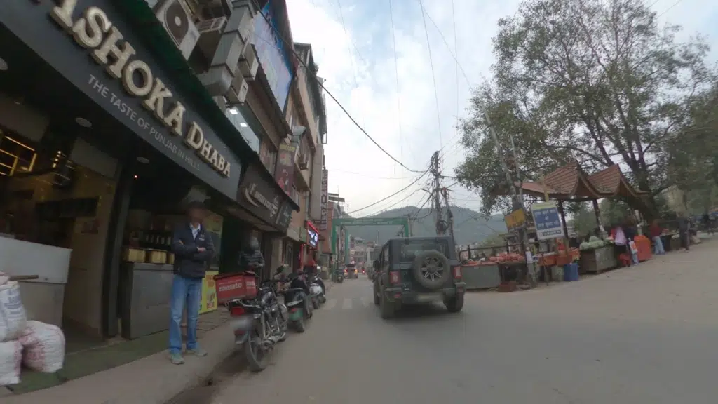 Domino's Pizza | Sms Complex, Mandi (Himachal Pradesh)