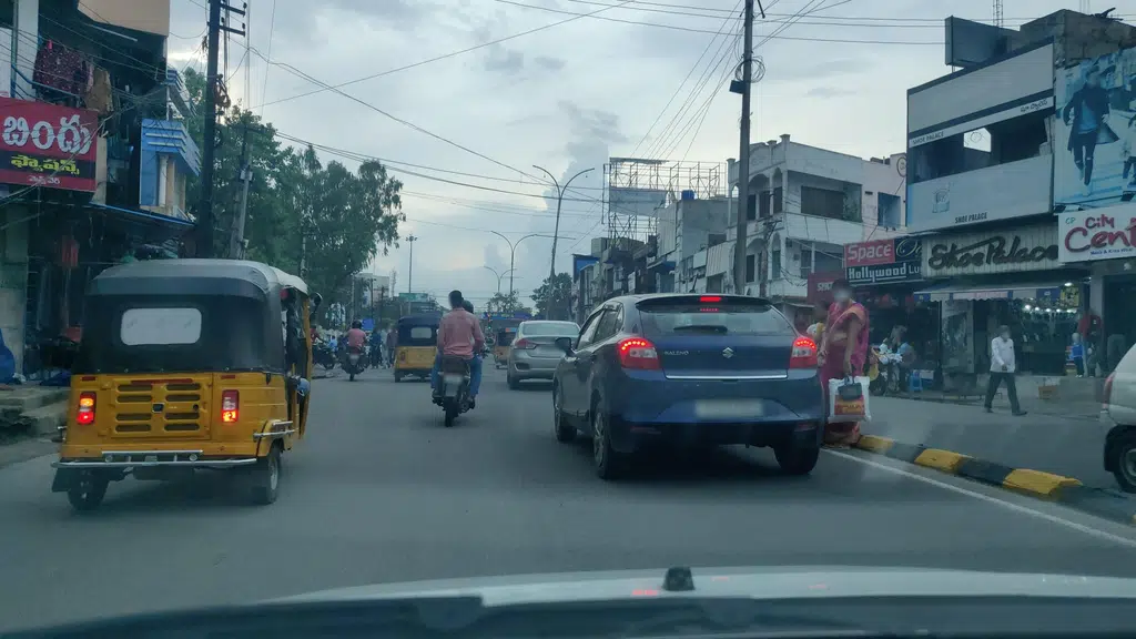 Lot Mobiles