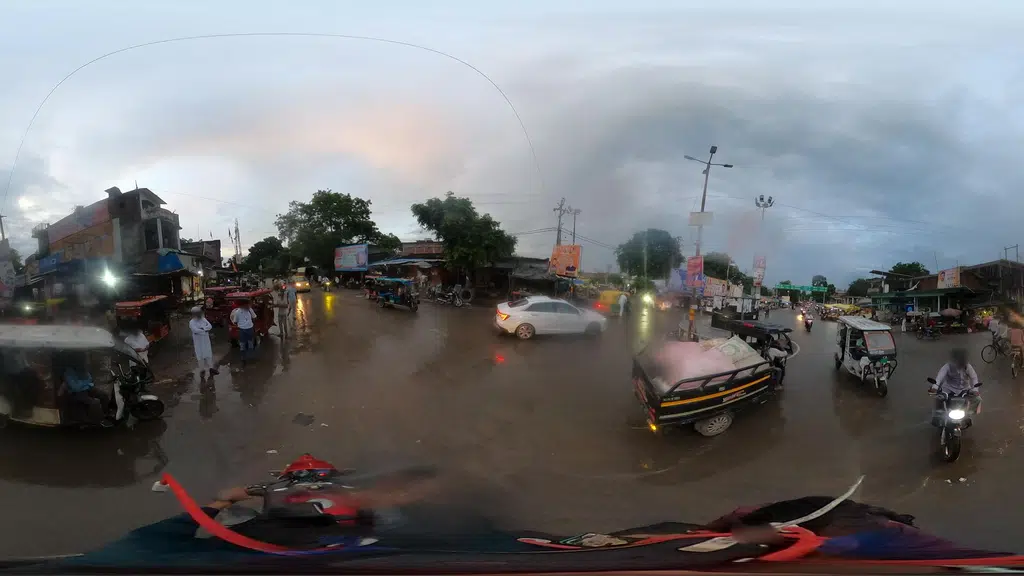 Ashiya Golden Pump Shop