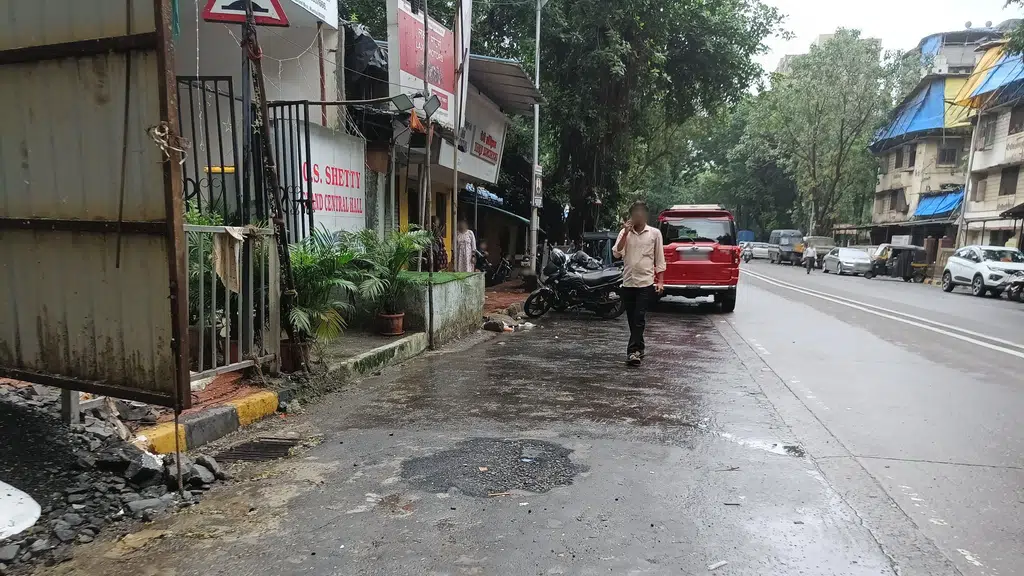Kotak Mahindra Bank ATM