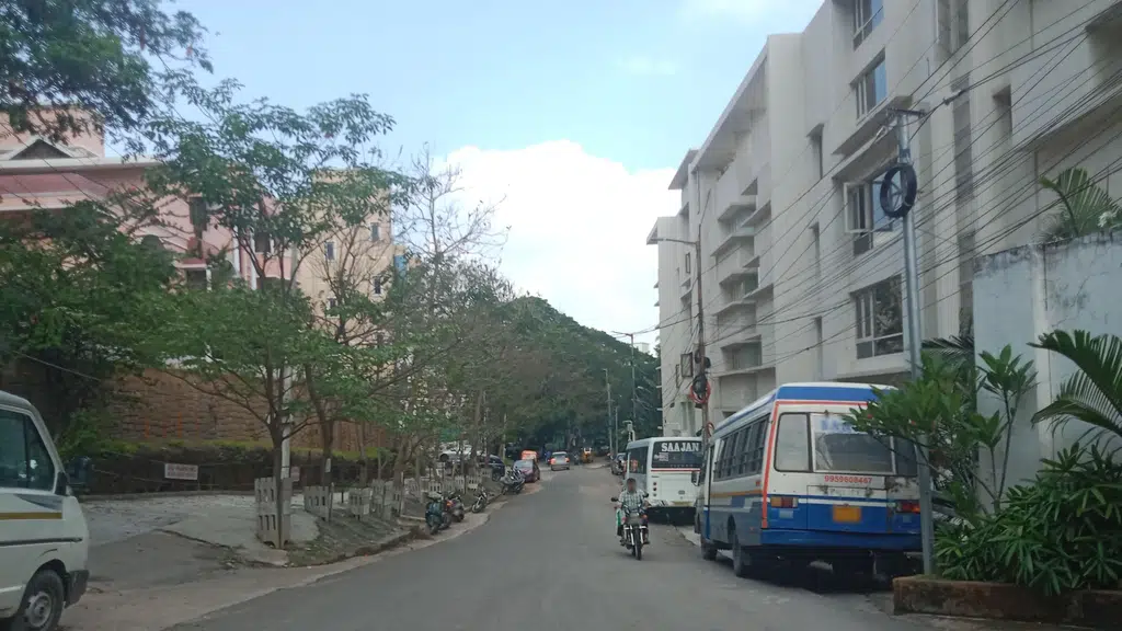 Hotel Crystal Banjara