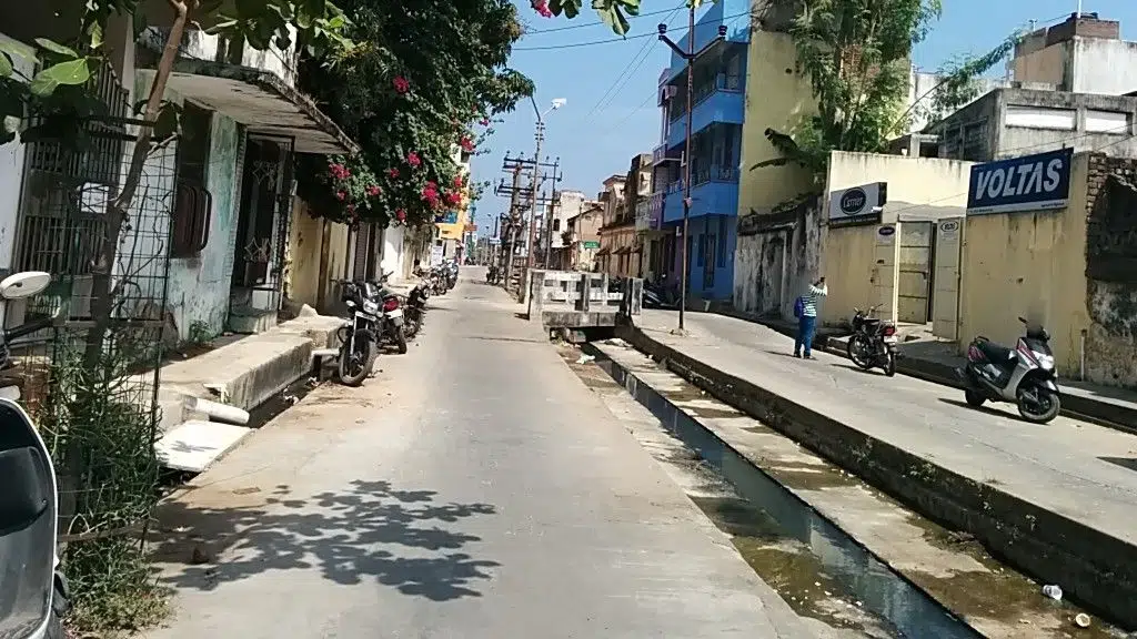 Villadesrivaaripondy