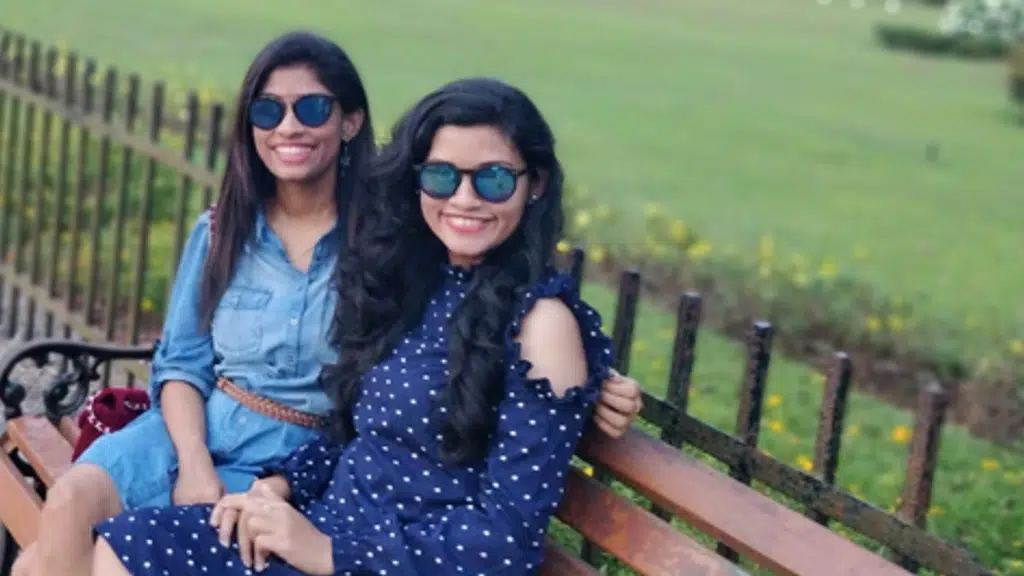 The Wanderlust Sisters