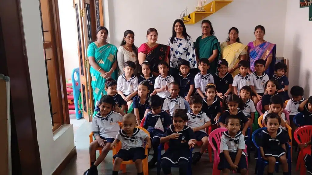 Tiaras World Montessori & Daycare