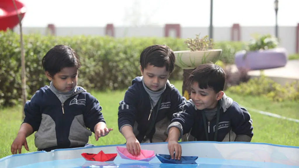 Darbari Lal Foundation World School