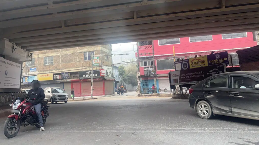 Hengrabari road
