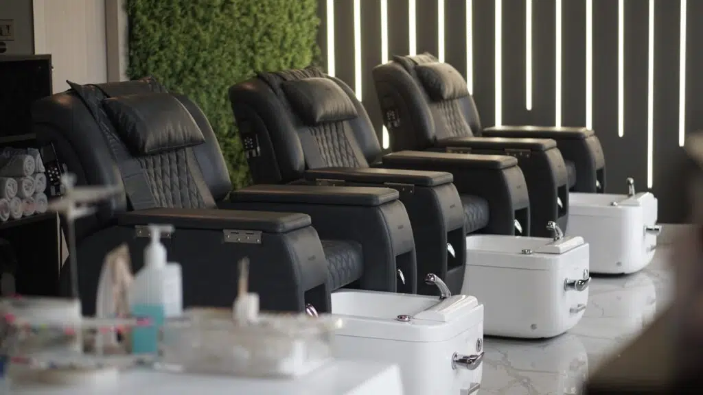 Salon 82